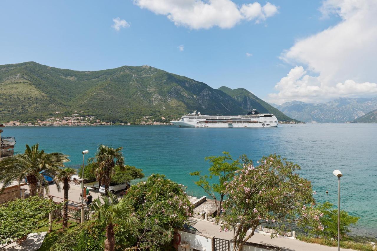 Bosa 210 Apartments Kotor Bagian luar foto