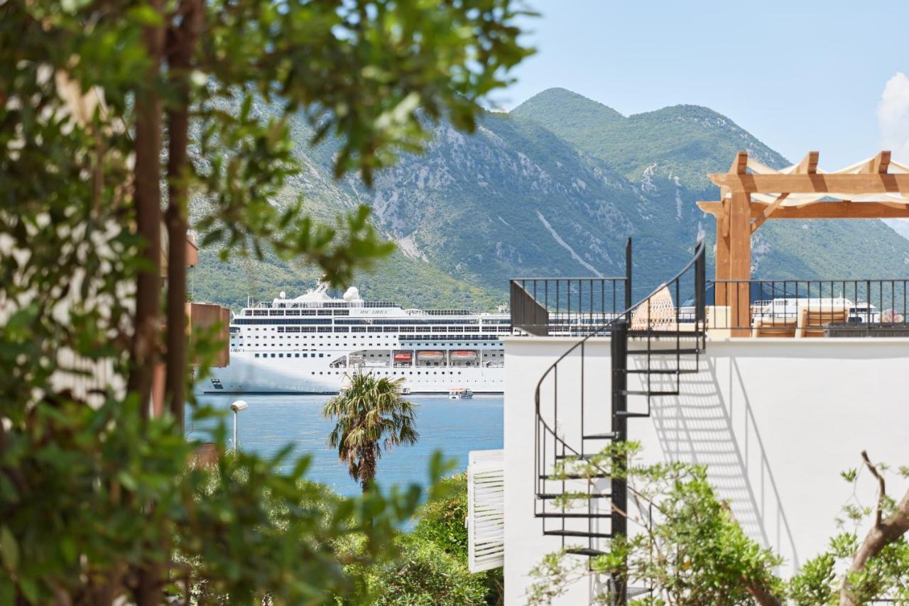 Bosa 210 Apartments Kotor Bagian luar foto