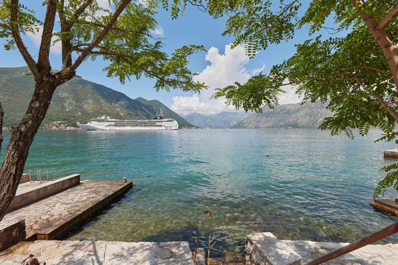 Bosa 210 Apartments Kotor Bagian luar foto