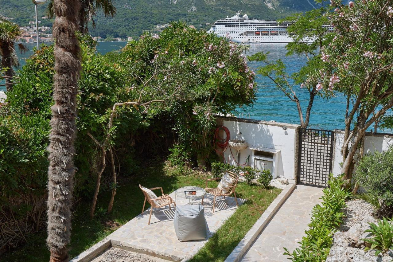 Bosa 210 Apartments Kotor Bagian luar foto